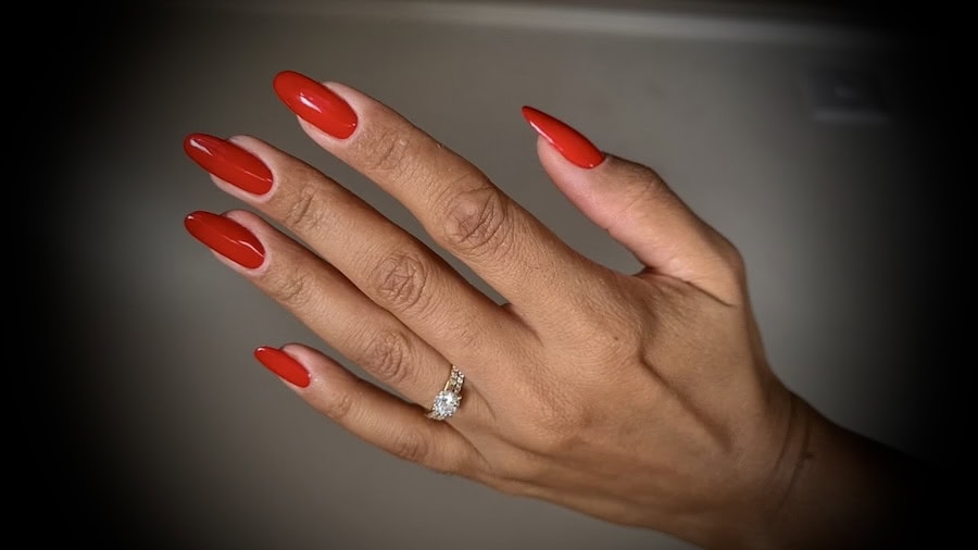 How to get a neater colour polish application